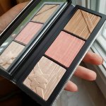 MAC-Holiday-2018-Shiny-Pretty-Things-Face-Compact-1.jpg