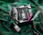 holiday-2018_mac-shiny-pretty-things-kits_017_promo.jpg