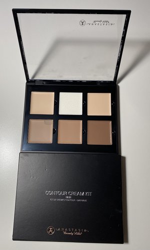 Anastasia Beverly Hills Fair Contour Cream Kit USED.jpg