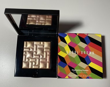 Bobbi Brown Golden Rose Glow Highlighting Powder USED.jpg