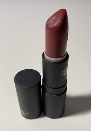 Lipstick Queen Wine Sinner Lipstick USED.jpg