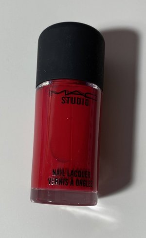 MAC Flaming Rose Studio Nail Lacquer USED.jpg