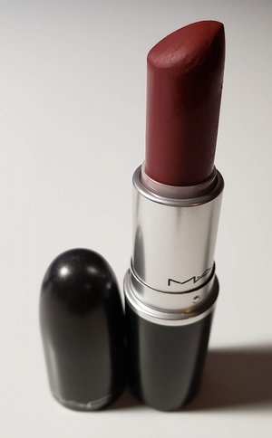 MAC Hearts Aflame Matte Lipstick USED.jpg