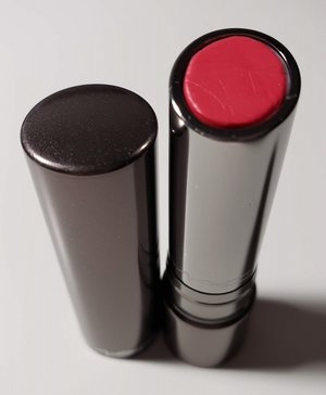 MAC Out For Passion Huggable Lipcolour USED.jpg