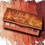 Urban-Decay-Naked-Petite-Heat-Palette-2018.jpg