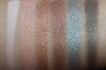 estee-lauder-bronze-goddess-2018-summer-look-palette-swatches-650x430.jpg