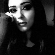 XxArtisticOnexX