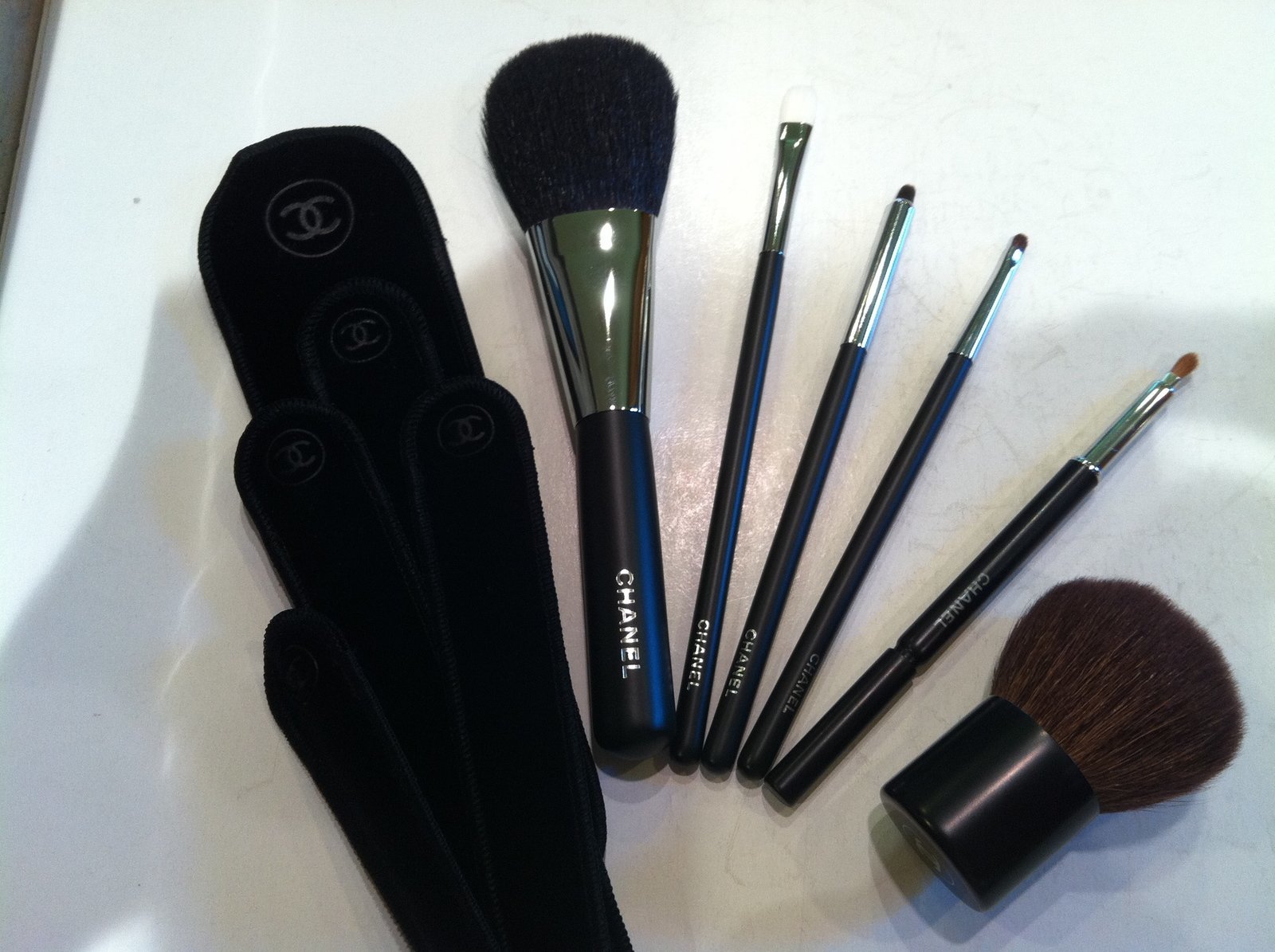 Chanel Makeup Brushes  Specktra: The online community for beauty